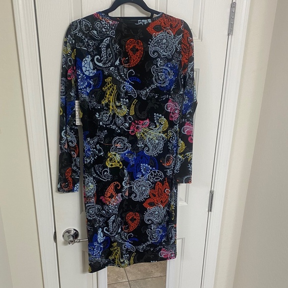 NWT - LulaRoe Debbie Long Sleeve Dress (M) - Picture 2 of 6